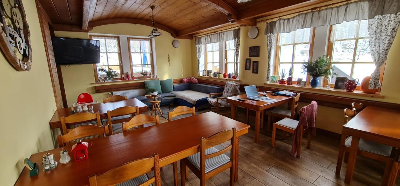 Hotel Zlaty Potok Nicov  Extérieur photo